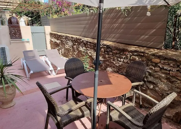 T2 60m2 Classe 5 Etoiles, Quartier Des Peintres, Plages Et Centre A Pied, Parking Prive Lejlighed *