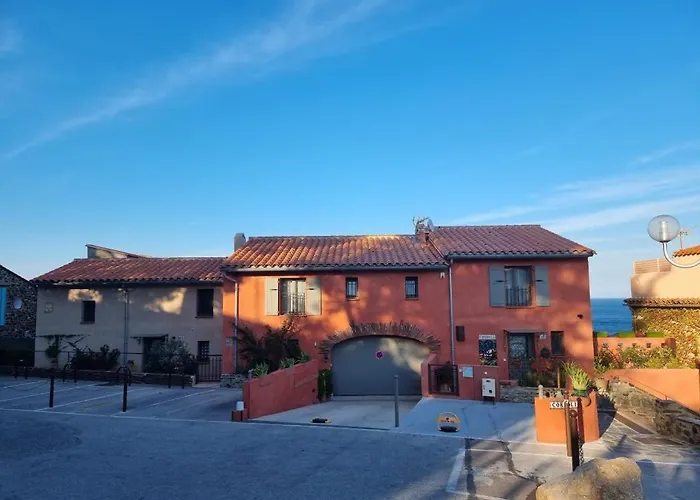 T2 60m2 Classe 5 Etoiles, Quartier Des Peintres, Plages Et Centre A Pied, Parking Prive Collioure